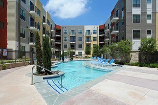 SYNC at Mueller Apartments