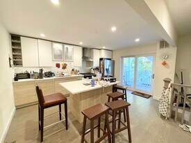 21 Iroquois St, Unit 1 in Boston, MA - Building Photo