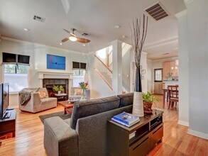 5510 William Holland Ave in Austin, TX - Building Photo - Building Photo