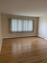 655 Crooks Ave, Unit 655 crooks Ave Clifton NJ in Clifton, NJ - Building Photo - Building Photo