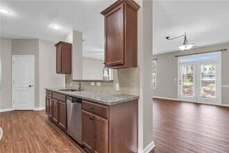1543 Creek Bend Ln NW in Lawrenceville, GA - Building Photo - Building Photo