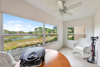 729 Lori Dr in Palm Springs, FL - Building Photo - Building Photo
