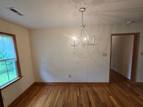 9220 Pole Run Rd in Disputanta, VA - Building Photo - Building Photo