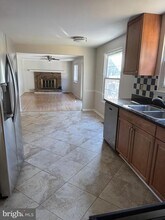 7532 Buena Vista Terrace in Rockville, MD - Building Photo - Building Photo