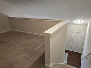 241 Commons Dr in Holly Springs, NC - Building Photo - Building Photo