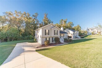 583 Embassy Walk in Winder, GA - Building Photo - Building Photo