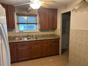 412 E 35th St in Erie, PA - Building Photo - Building Photo