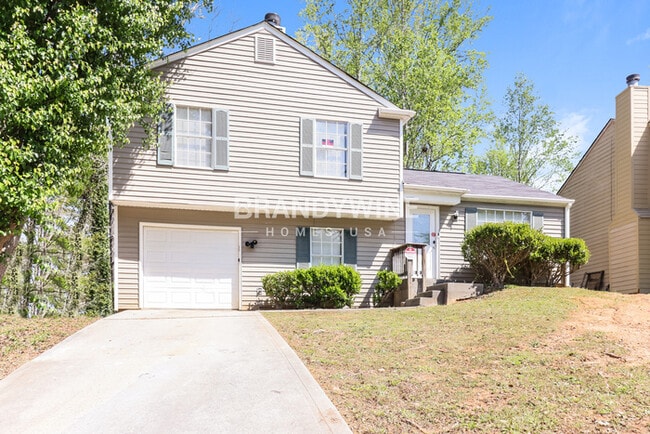 1228 Mill Lake Cir in Stone Mountain, GA - Building Photo - Building Photo