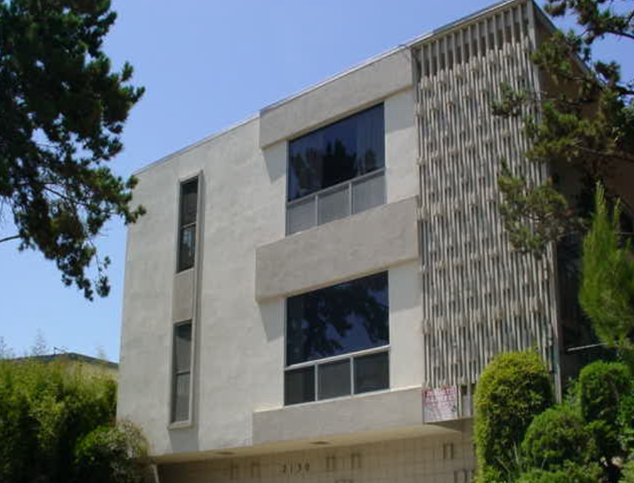 2130 Grand Ave in San Diego, CA - Building Photo