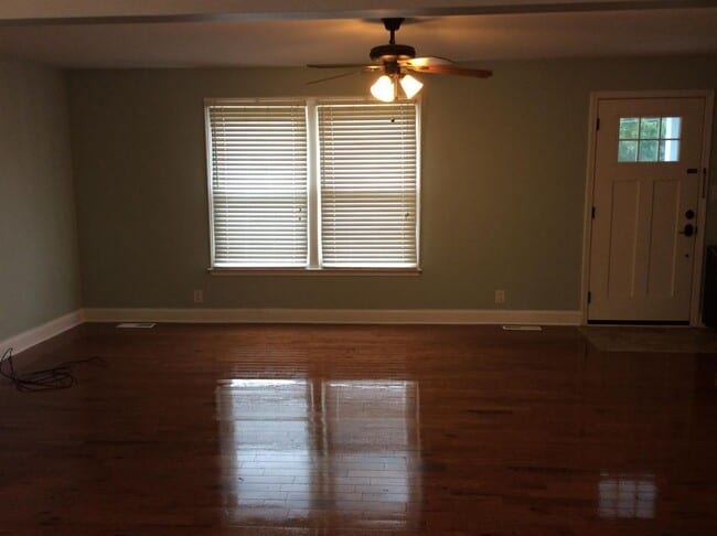 564 Briarwood Dr in Clarksville, TN - Building Photo - Building Photo