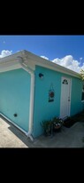 3715 Maple St in Sebastian, FL - Foto de edificio - Building Photo