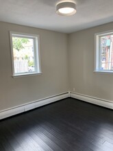 40 Evergreen St, Unit #11 in Boston, MA - Building Photo - Building Photo