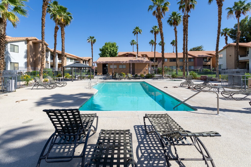 Saddleback Apartments Bermuda Dunes, CA Apartments For Rent