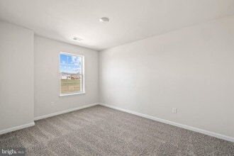 100 Gossard Wy in Stephens City, VA - Building Photo - Building Photo
