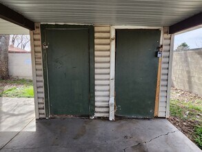 2209 W 3650 S in West Valley City, UT - Foto de edificio - Building Photo