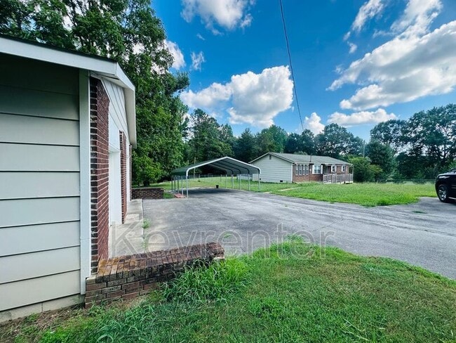 property at 12516 Yarnell Rd