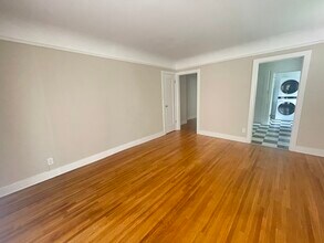 4565 Alumni Ave in Los Angeles, CA - Building Photo - Building Photo