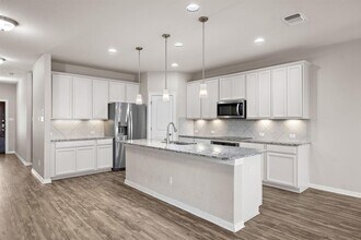 83 Prospector Ln in Liberty Hill, TX - Building Photo - Building Photo