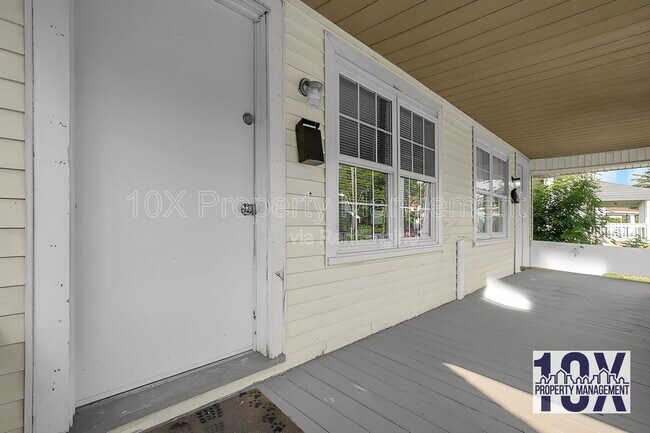 1083 E 17th Ave in Columbus, OH - Building Photo - Building Photo