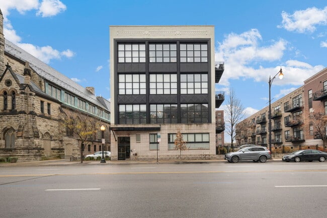 property at 1918 S Michigan Ave