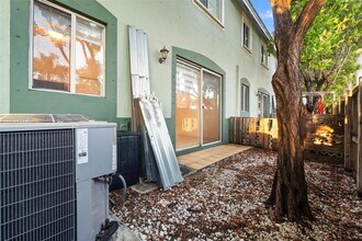 1406 SE 26th Ct in Homestead, FL - Building Photo - Building Photo