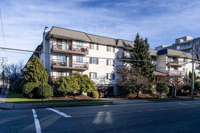 Chilliwack Gardens in Chilliwack, BC - Building Photo - Building Photo