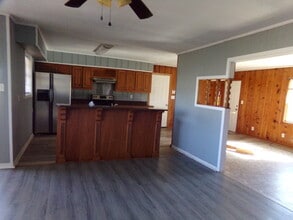 221 Maple St in Columbus, MS - Building Photo - Building Photo