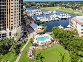 5854 Shell Cove Drive in Cape Coral, FL - Building Photo - Building Photo