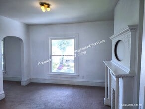 1005 Highland Ave in New Castle, PA - Building Photo - Building Photo