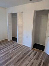 1906 Park Manor Dr in Orlando, FL - Foto de edificio - Building Photo