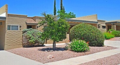 7745 E Rosewood St in Tucson, AZ - Building Photo - Building Photo