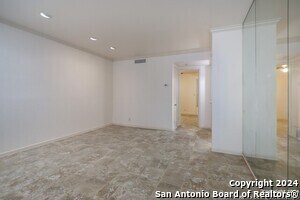 7707 Broadway in San Antonio, TX - Building Photo - Building Photo