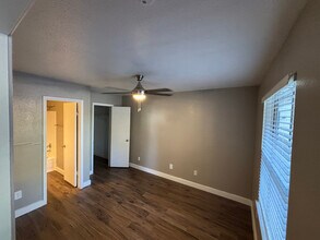 1400 Clarewood Dr in San Marcos, TX - Building Photo - Building Photo