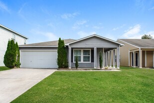 15434 Mill Valley Dr in Athens, AL - Building Photo