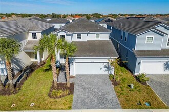 7336 Oakmoss Loop in Davenport, FL - Building Photo - Building Photo