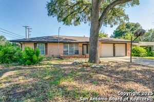 5134 Lancelot Dr in San Antonio, TX - Building Photo - Building Photo