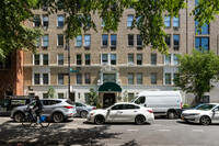 60 Gramercy Park North in New York, NY - Building Photo - Building Photo