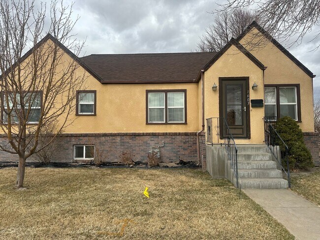 property at 1603 17th St