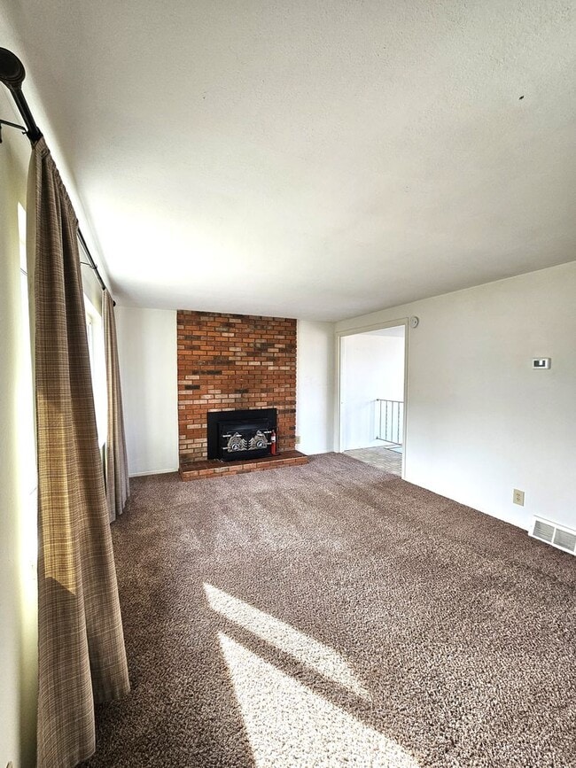 1828 S McKinley St in Casper, WY - Building Photo - Building Photo