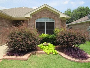 10532 Braewood Dr in Fort Worth, TX - Building Photo - Building Photo