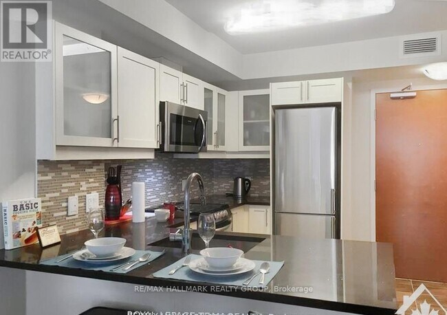 195 Besserer St in Ottawa, ON - Building Photo - Building Photo