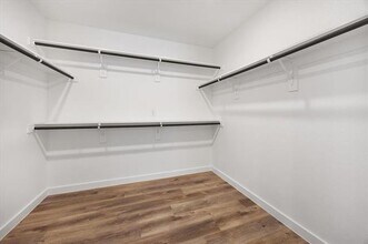 2609 Warren Ave in Dallas, TX - Building Photo - Building Photo