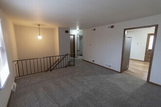 4465-4467-4467 Santa Anna Dr in Columbia, MO - Building Photo - Building Photo