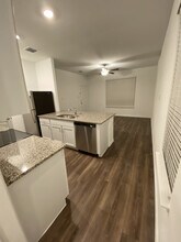 1022 Rosewood St in Princeton, TX - Foto de edificio - Building Photo