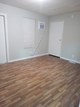 777 E Yerby St in Marshall, MO - Foto de edificio - Building Photo