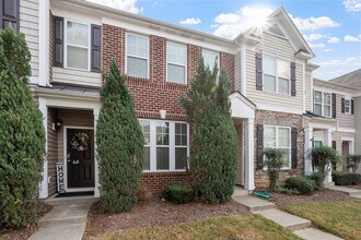 6632 Clarksburg Pl in Raleigh, NC - Building Photo - Building Photo