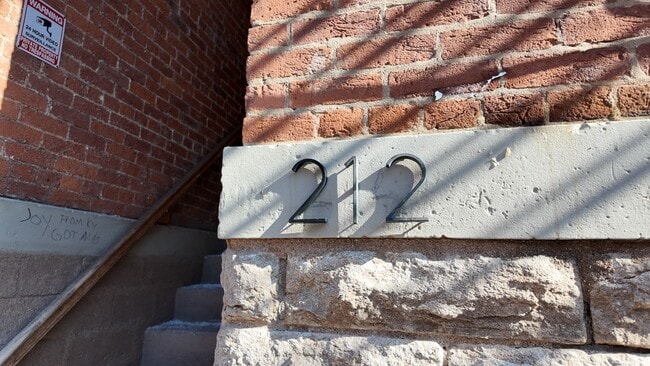 212 Peete St in Cincinnati, OH - Building Photo - Building Photo