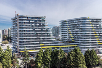 Cascade City in Richmond, BC - Building Photo - Building Photo