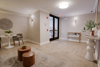 1781 Tudor Ln in Northbrook, IL - Building Photo - Building Photo