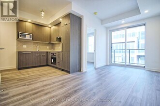67 Curlew Dr in Toronto, ON - Building Photo - Building Photo